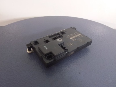 Mercedes e w211 модуль двері лівий перед 2118701226 фото №1