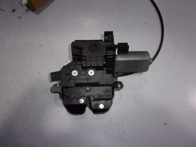 Замок задній кришки mercedes w221 2217500085 фото №1