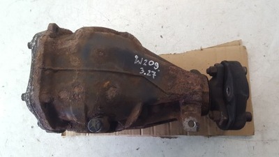 EJE PARTE TRASERA TRASERO 3,27 MERCEDES W209 1,8  