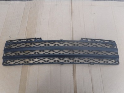 Решётка бампера перед toyota yaris verso фото №1