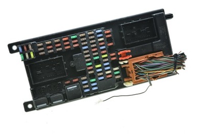 Коробка запобіжників land rover 51945j300 фото №1