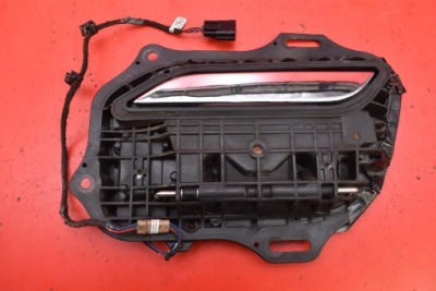 Ручка левая задний  задняя хром 1007375-00-l tesla model s рестайлинг  16-21 фото №1