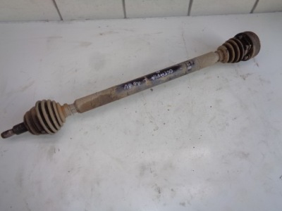 Приводной вал правая octavia 1 1.6 8v фото №1