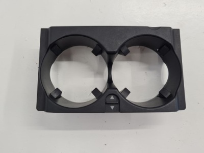 Mercedes w212 кронштейн na кружки a2126800110 фото №1