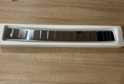 Молдинг накладка хром бампер задняя kia stonic j.nowa h8274ade50st фото №1