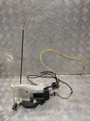 Mercedes w220 замок дверь правый перед 2207206435 фото №1