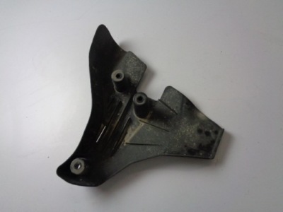 Захист важеля правий задня bmw serii 1 f40 2019- фото №1