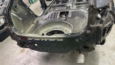 Задний pas с пол багажника kia stonic 2020 фото №1