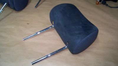 Audi a3 8l 99r подголовник передний фото №1