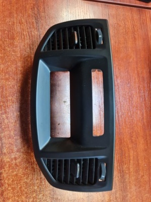 Панель средний решётки opel insignia a 11' 13282235 фото №1