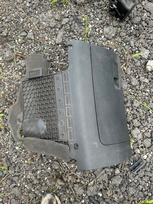 Skoda rapid бардачок пасажира 5jb857097e фото №1