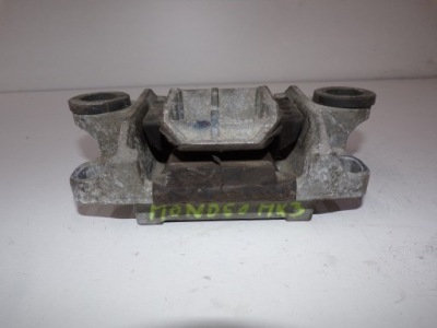 Кронштейн подушка коробки передач mondeo mk3 фото №1