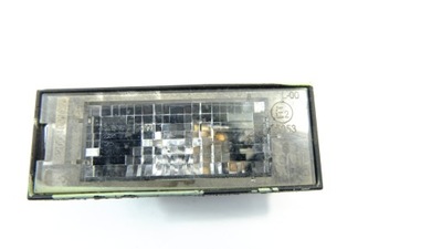 Renault twingo ii лампа освещение номерного знака фото №1