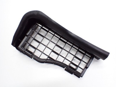 Впуск повітрозабірник ловець повітря решітка mercedes a w176 15r фото №1