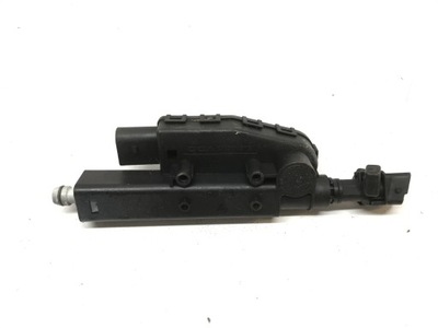 Омыватель лампы правый заглушка volvo s80 ii a2c53108178 фото №1