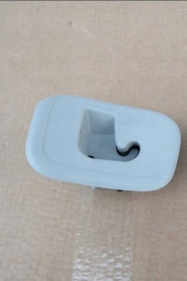 Mercedes ml w166 кронштейн тримач  шторка задній l фото №1