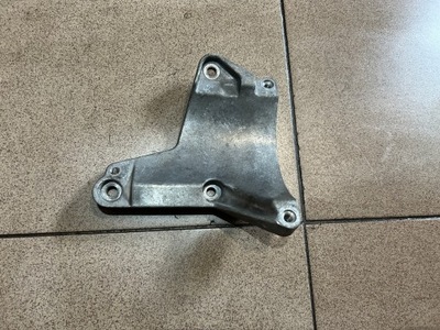 SOPORTE COMPRESORES DE ACONDICIONADOR DE ACONDICIONADOR AUDI A4 B6 A6 C5 3.0  