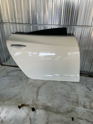 Двері праве задні maserati quattroporte 2016 фото №1