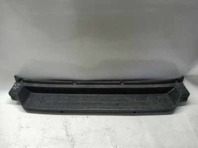 Накладка бампера задня задня vw crafter 7c0807983 фото №1