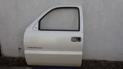 Cadillac escalade 02-06r дверь перед левый фото №1