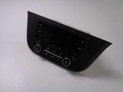 Радио dab bt iveco daily iv 2018 rok фото №1