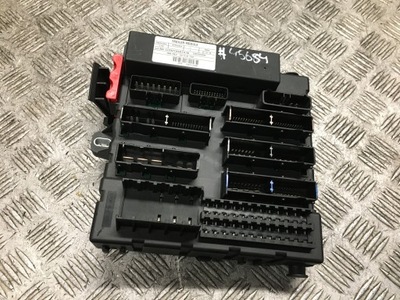 Signum коробка предохранителей 09228740 фото №1