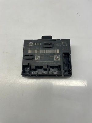 Модуль блок управления дверь audi оригинальный номер 8k0959793b фото №1