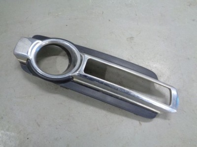 Pajero iv 15 lift рамка противотуманной фары правая 6400g122 фото №1