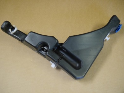 Audi tt 8s бак омывателя 8s0955449 фото №1