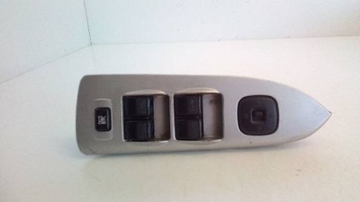 Панель переключателей стекло lp mazda premacy 1998r. фото №1