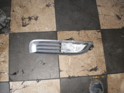 Opel insigna a протитуманна фара + решітка бампера права фото №1