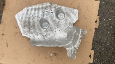 Корпус защита тепловая глушителя левая bmw x5 g05 фото №1