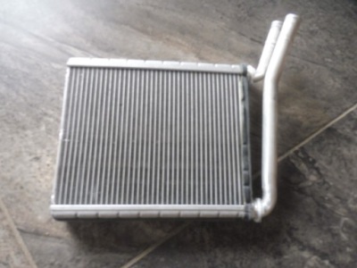 Обігрівач toyota auris ii lift 1,8 hybrid фото №1