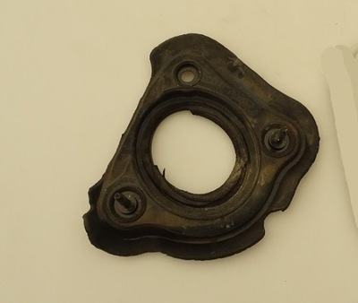 2016+ camaro ss резиновый элемент подкладка амортизатора перед фото №1