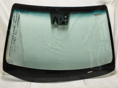 Стекло передняя hyundai i30 2017- камера датчик фото №1