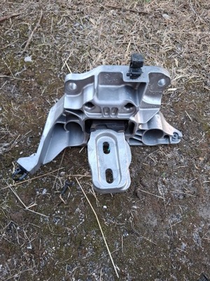 Opel mokka b ii кронштейн двигуна 1.2 9824312980 фото №1