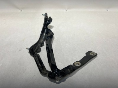 Петля крышки багажника правый задний  tesla model 3 1551482-00 фото №1