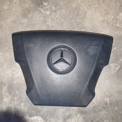 Actros mp4 antos arocs atego крышка заглушка середина руля 9604640131 фото №1