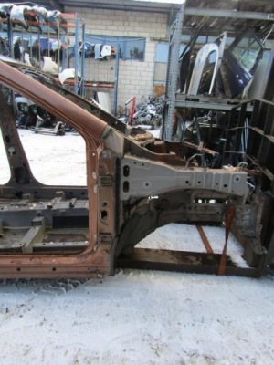 Чверть лонжерон правий перед права передня ear g nissan x-trail t32 фото №1