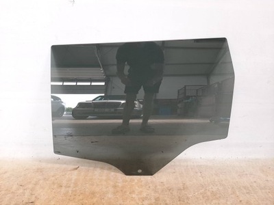 Скло двері задня ліва mini f54 clubman 2020 rok фото №1