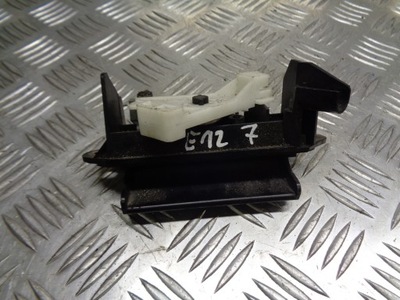 Кнопка ручка крышки багажника toyota corolla e12 фото №1