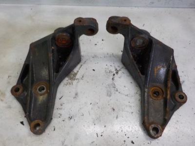 Iveco daily vi кронштейн кронштейн правий перед фото №1