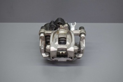 Суппорт прижим правый задняя bmw 1 f40 2 f44 x1 f48 фото №1