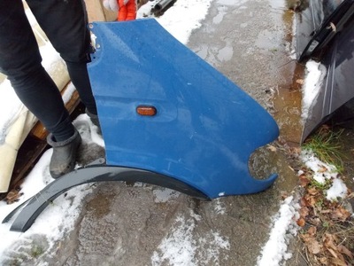 Крила передній правий renault master movano 98-03 niebieski фото №1