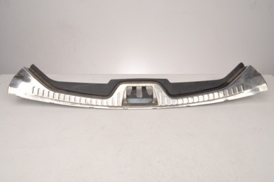 Volvo v60 захист край багажника 31403589 фото №1