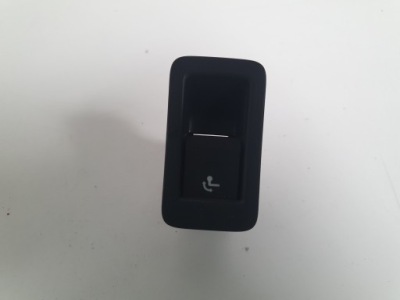 Audi a3 8v кнопка фаркоп 8w5867255 хороший фото №1