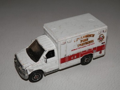 Ford E350 Fire 2009 Matchbox model resorak