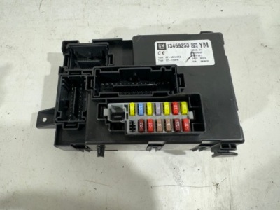 Opel meriva b 2 2 модуль комфорта предохранители bcm bsi 13469253 ym фото №1