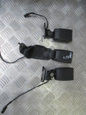 Защёлки клипса поперечина porsche macan 95b857740a фото №1