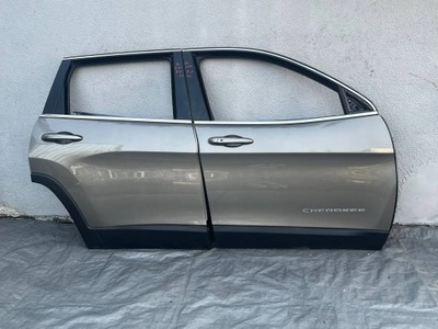 Jeep cherokee kl lift двері праве задні 2017- фото №1